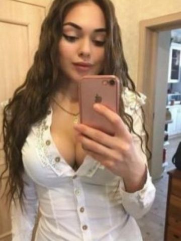 Викуся